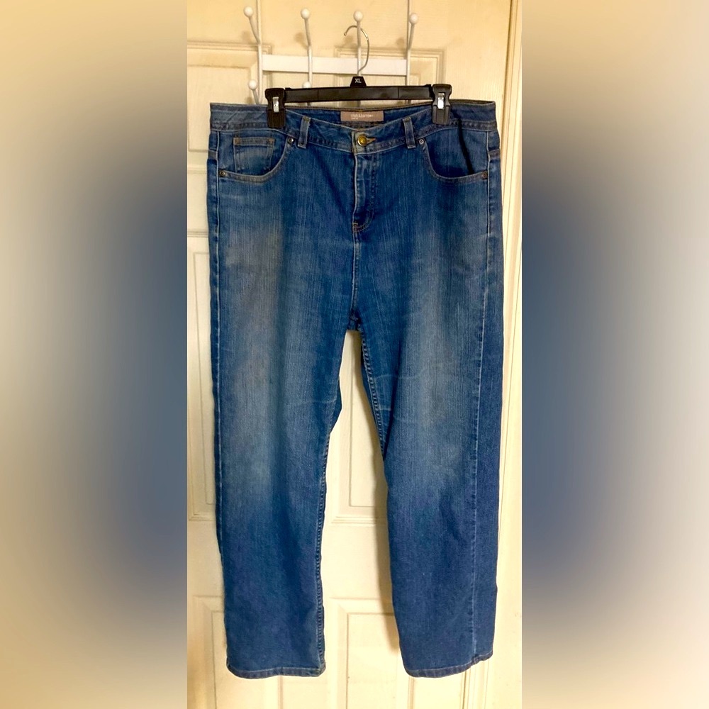 Ladies 16 Short Stretch Jean